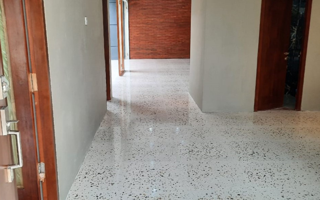 Cara Merawat Lantai Terrazzo Agar Tetap Mengkilap Dan Tahan Lama